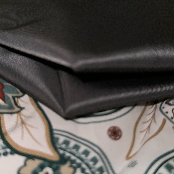 Brand New LongChamp Large Le Pliage Neo (Top Handle) (NWOT) - Picture 9 of 10